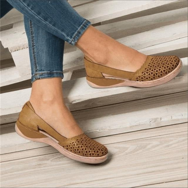 Women's Wide Flats for Bunions