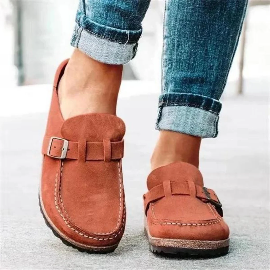 Women's Cushioned Clogs