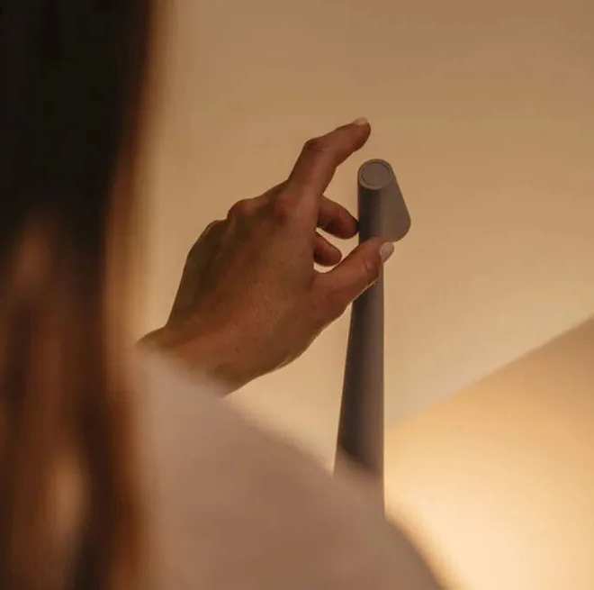 Nordic Wireless LED Mood Lamp
